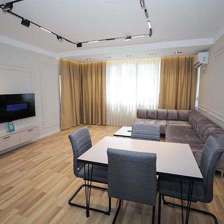 Miku Apartment -Outstanding Apartment At Taiwan Tiranë Luaran gambar
